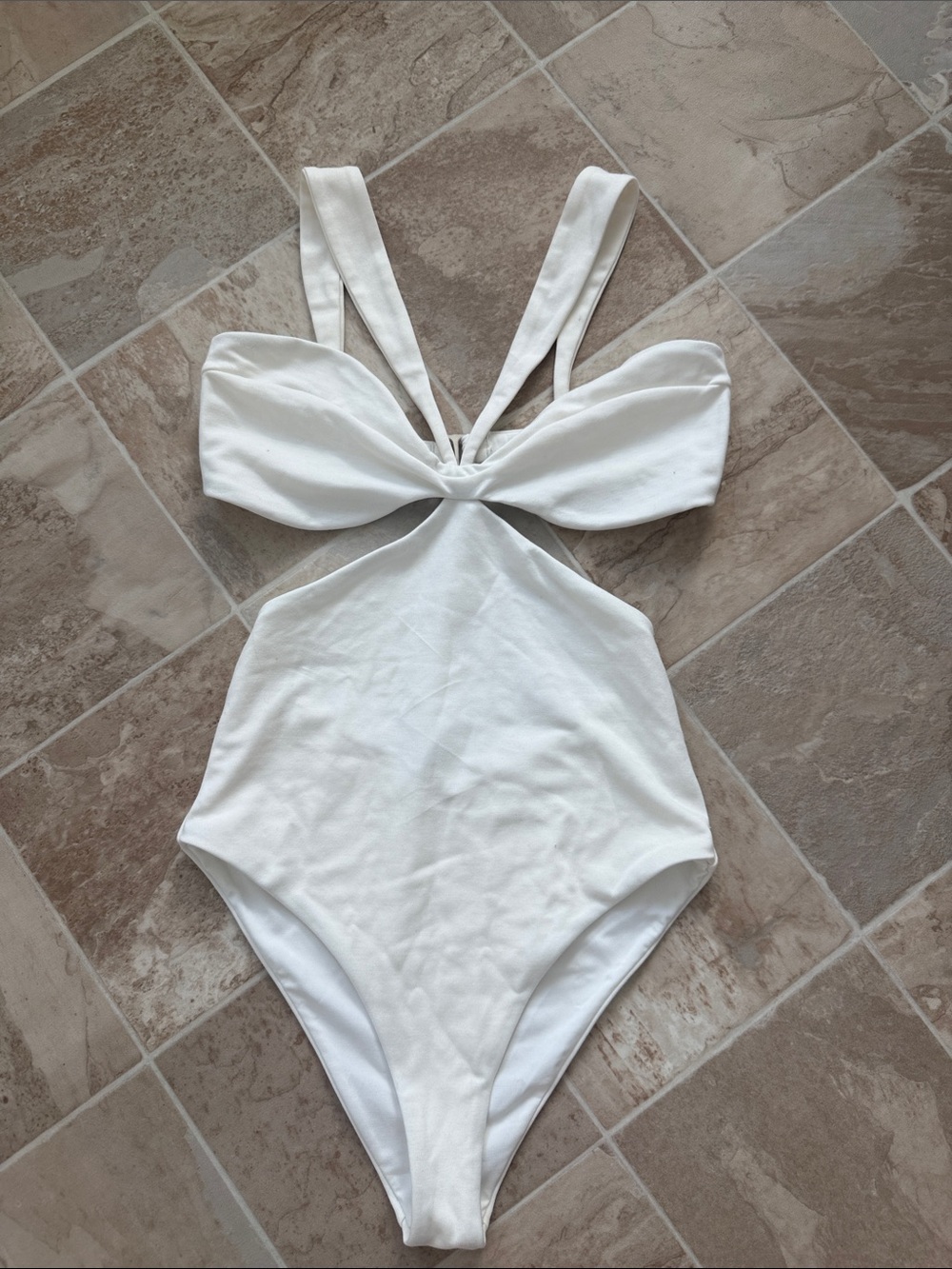 H:OURS White One-Piece Cutout Swimsuit